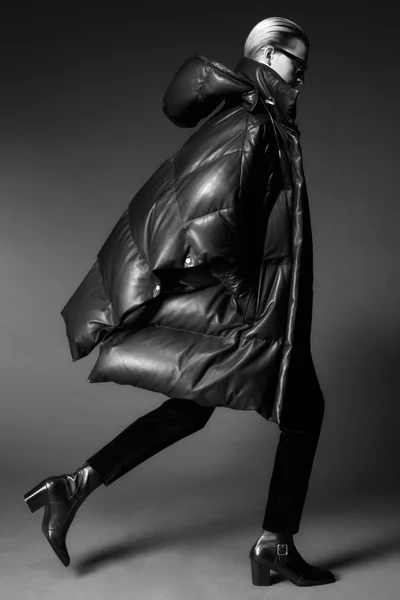 Look 10